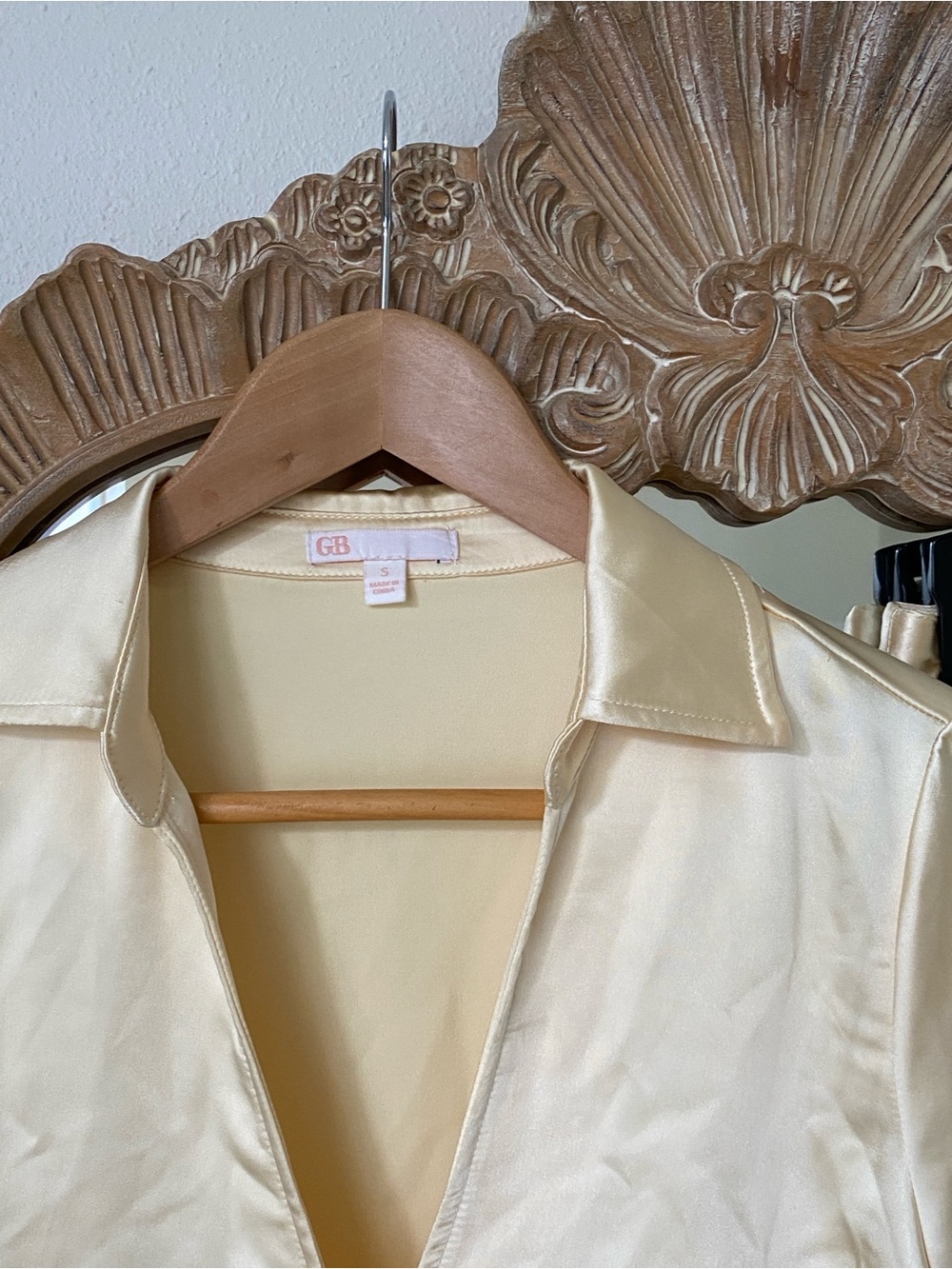 Gianni Bini Butter Yellow Cargo Two-Piece Set - Picture 6 of 7